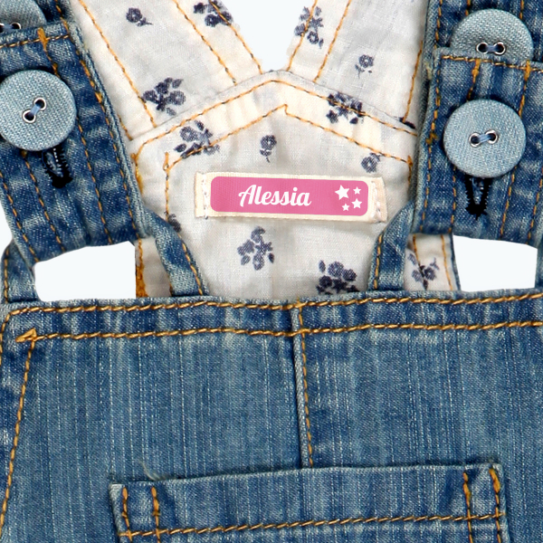 Etichette adesive per vestiti